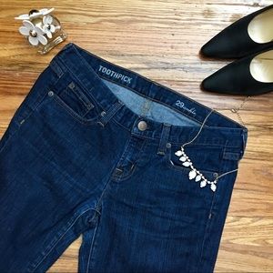 J Crew Toothpick Ankle Jean 29